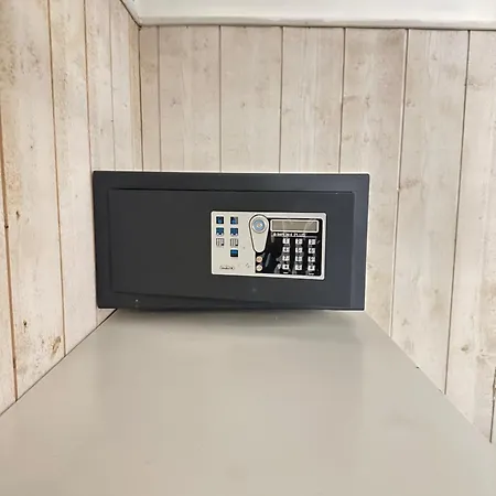 15 Ground Floor Paryż