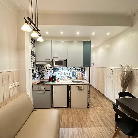 15 Ground Floor Apartament Paryż