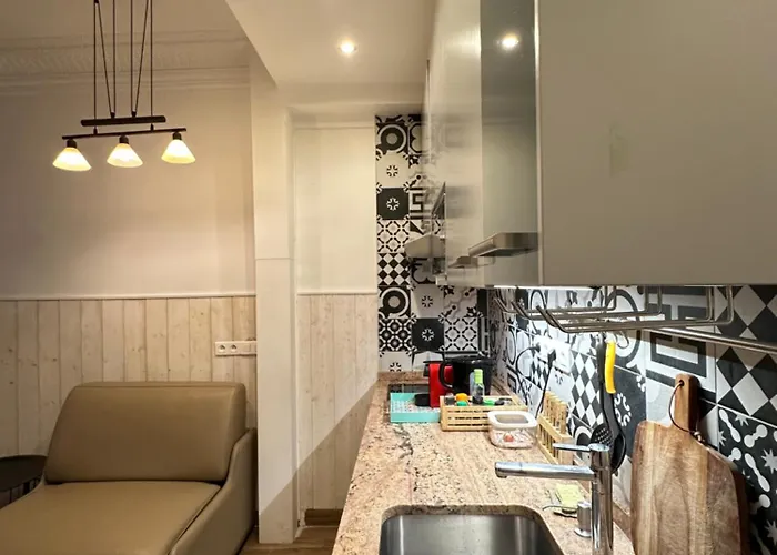 Апартаменты 15 Ground Floor *