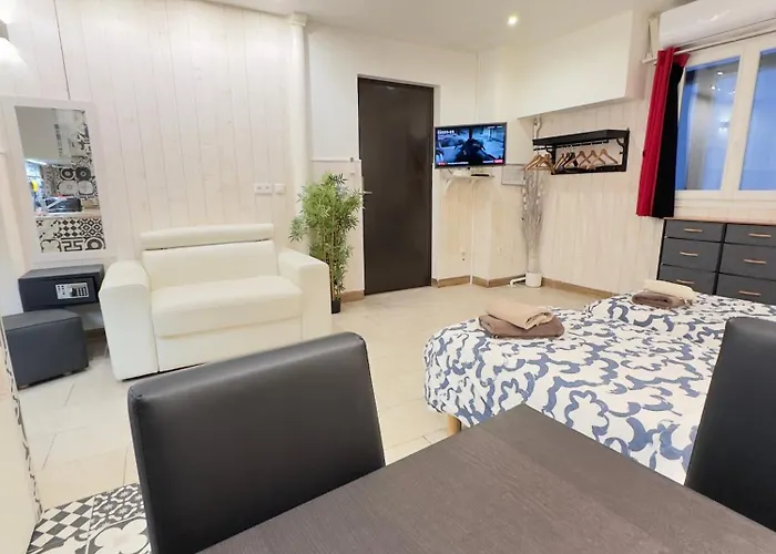 15 Ground Floor Апартаменты