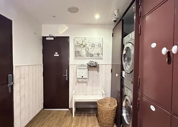 15 Ground Floor Апартаменты *