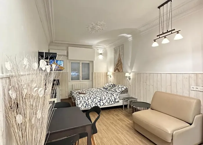 Апартаменты 15 Ground Floor *