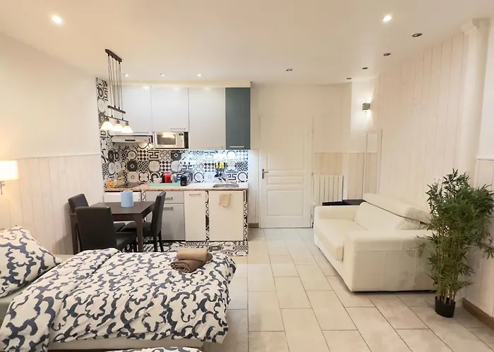 Апартаменты 15 Ground Floor