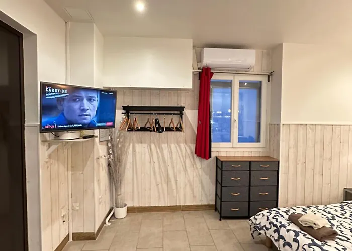 Апартаменты 15 Ground Floor Париж