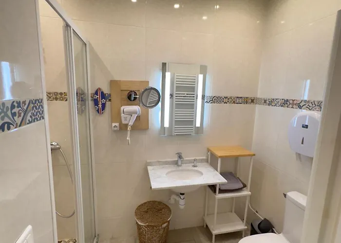 15 Ground Floor * Paris